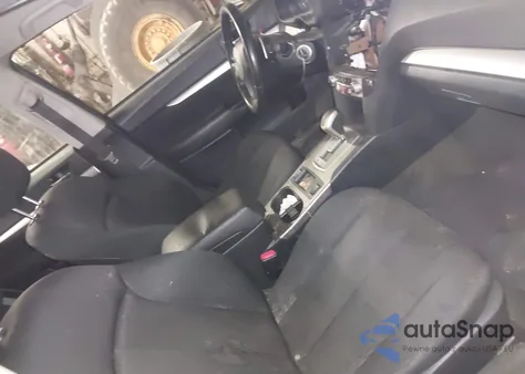 2012 Subaru Legacy 2.5I Premium из США, поврежденный, VIN 4S3BMBC69C3040153